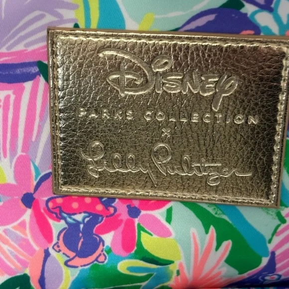 NWOT Lilly Pulitzer, Disney parks, large backpack, Dreamin’ Minnie Daisy Pink - Picture 3 of 4